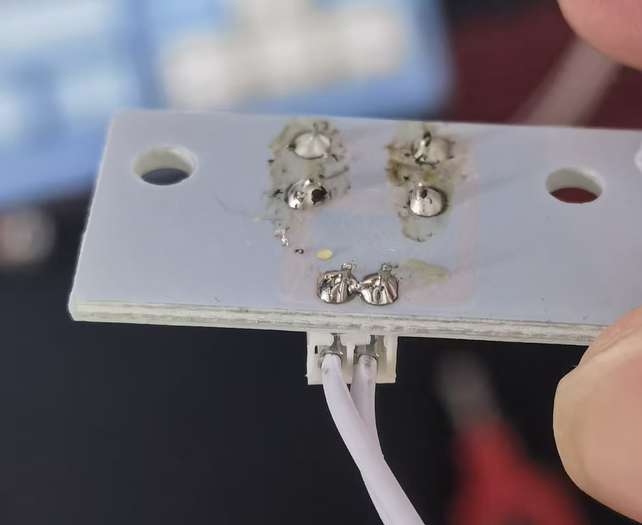 4b1dd855334d3858f8a97e589e7c8d58